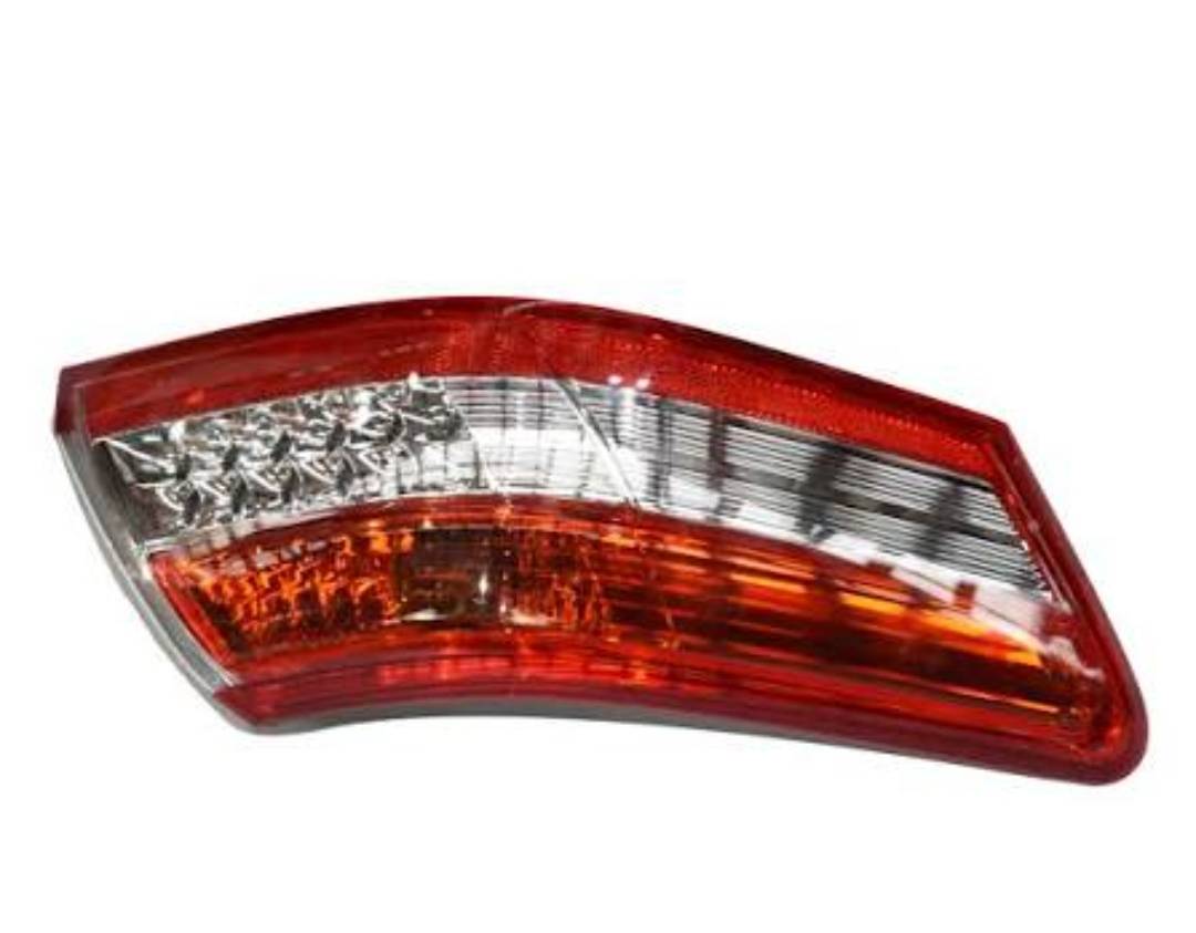 bb1c8207-57aa-44c8-836a-90668fb8be01 خطر روی گلگیرچپ کمری 2010 - Image 1